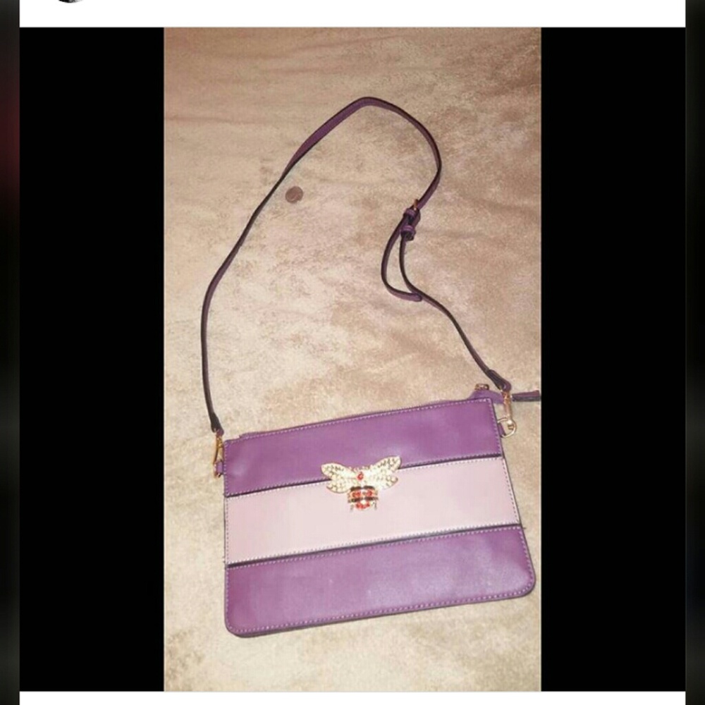 A crossbody purse
